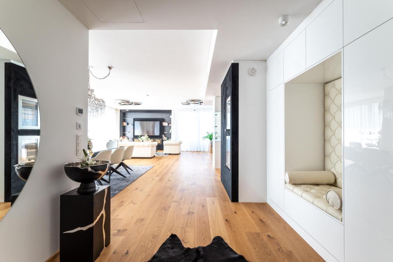 Exclusive 2br Skyline Penthouse By Hm Appartement